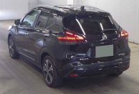 NISSAN KICKS 2022