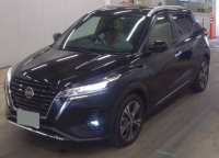 NISSAN KICKS 2022