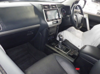 TOYOTA LAND CRUISER PRADO 2020