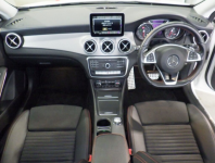 Benz CLA180 SHOOYING BRAKE 2018