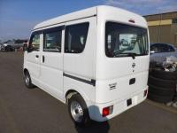 NISSAN CALIPPER 2015