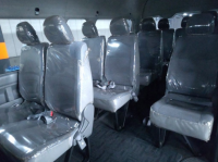 TOYOTA HIACE COMMUTER 2010