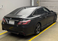 TOYOTA CROWN HYBRID 2020