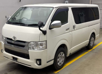 TOYOTA HIACE VAN 2015