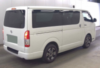 TOYOTA REGIUS VAN 2014