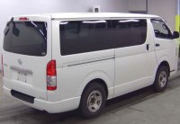 TOYOTA REGIUS VAN 2015