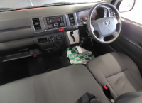 TOYOTA REGIUS VAN 2015