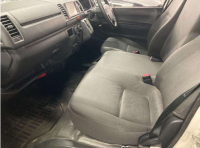 TOYOTA HIACE VAN 2014