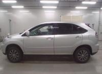 TOYOTA HARRIER 2011