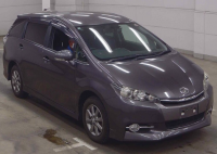 TOYOTA WISH 2012