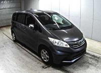 HONDA FREED 2012