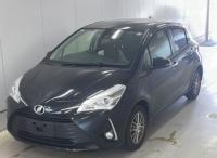 TOYOTA VITZ 2017