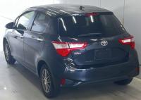 TOYOTA VITZ 2017