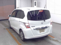 HONDA FREED 2013