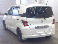 HONDA FREED SPIKE 2012