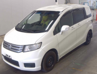 HONDA FREED SPIKE 2012