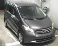 HONDA FREED 2010
