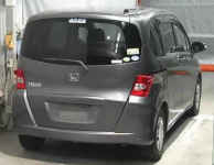HONDA FREED 2010