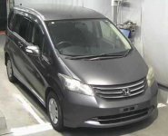 HONDA FREED 2010
