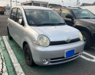 TOYOTA SIENTA X 2005