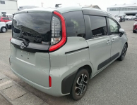 TOYOTA SIENTA 2023