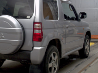 MITSUBISHI PAJERO MINI 2010