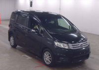 HONDA FREED SPIKE 2013