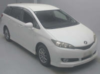 TOYOTA WISH 2010