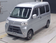 Used DAIHATSU HIJET CARGO