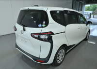 TOYOTA SIENTA 2016