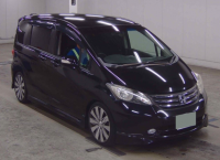 HONDA FREED 2011