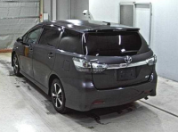 TOYOTA WISH 2012