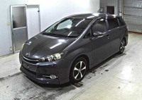 TOYOTA WISH 2012