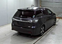 TOYOTA WISH 2012
