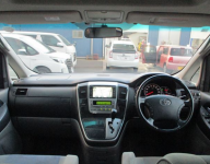 TOYOTA ALPHARD 2004