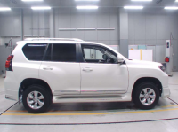 TOYOTA LAND CRUISER PRADO 2018
