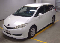 TOYOTA WISH 2010