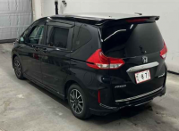 HONDA FREED 2023