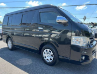 TOYOTA HIACE 2011