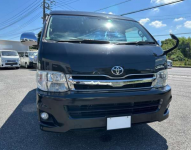 TOYOTA HIACE 2011
