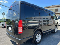 TOYOTA HIACE 2011