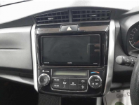 TOYOTA COROLLA FIELDER 2017