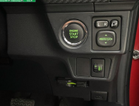 TOYOTA COROLLA FIELDER 2012