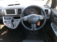 TOYOTA WISH 2005