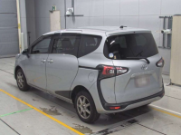 TOYOTA SIENTA 2020
