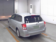 TOYOTA COROLLA FIELDER 2013