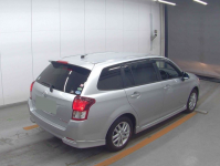 TOYOTA COROLLA FIELDER 2013