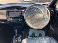 TOYOTA COROLLA FIELDER 2015