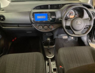 TOYOTA VITZ 2018