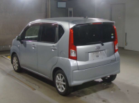 DAIHATSU MOVE 2015